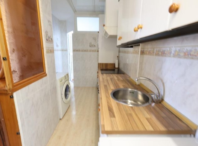 Herverkoop - Rijwoning - Torrevieja - Torretas