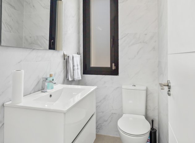 Herverkoop - Villa - Algorfa