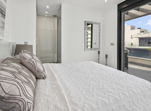 Herverkoop - Villa - Algorfa