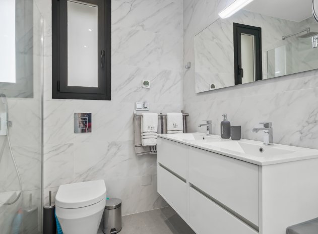 Herverkoop - Villa - Algorfa