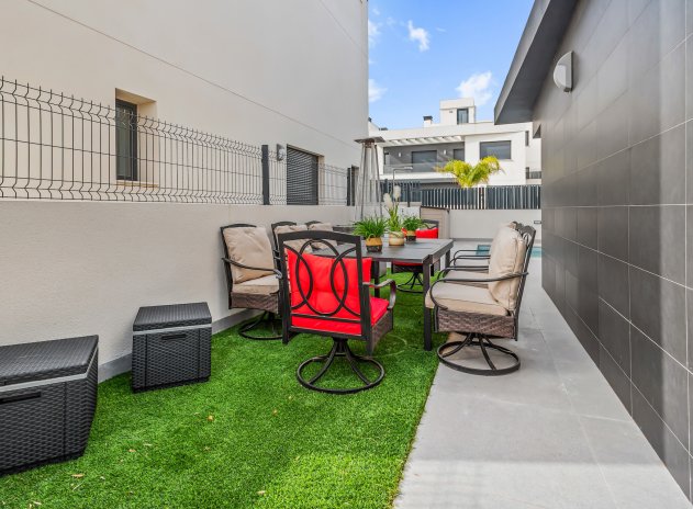 Herverkoop - Villa - Algorfa