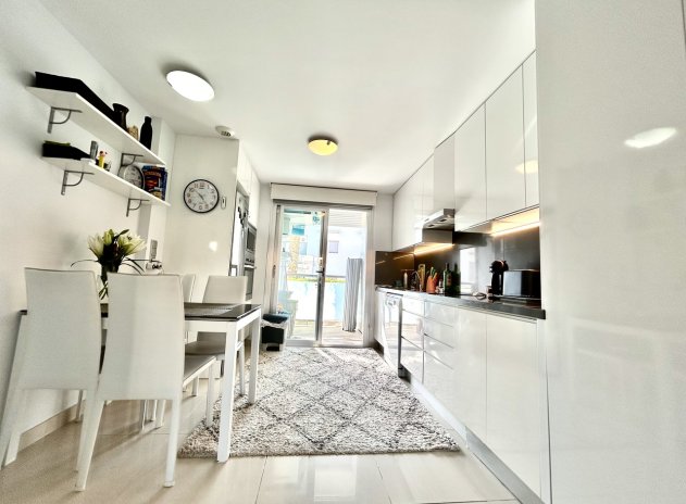 Herverkoop - Appartement - Punta Prima