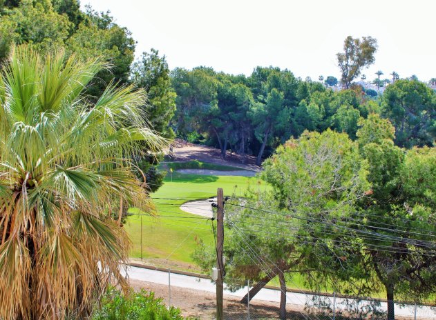 Reventa - Casa adosada - Villamartin - Villamartín