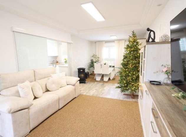 Herverkoop - Villa - San Miguel de Salinas - Las Filipinas