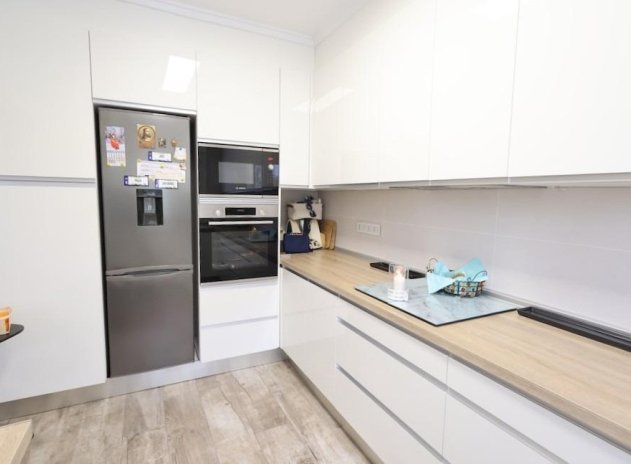 Herverkoop - Villa - San Miguel de Salinas - Las Filipinas