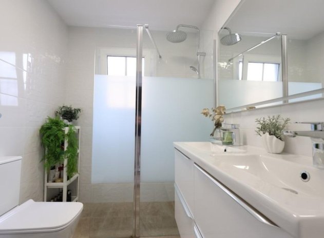 Herverkoop - Villa - San Miguel de Salinas - Las Filipinas