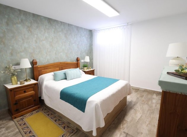 Herverkoop - Villa - San Miguel de Salinas - Las Filipinas