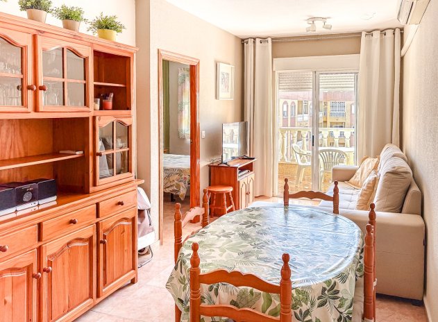 Herverkoop - Appartement - Torrevieja - Parque de las Naciones