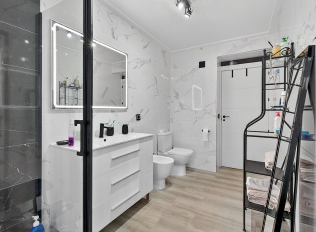 Herverkoop - Villa - El Altet - San Francisco de Asis