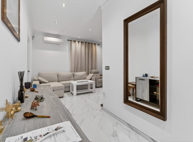 Herverkoop - Villa - El Altet - San Francisco de Asis