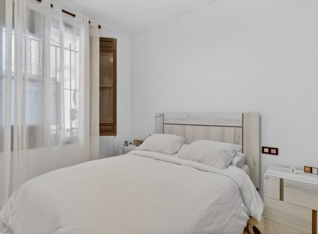 Herverkoop - Villa - El Altet - San Francisco de Asis