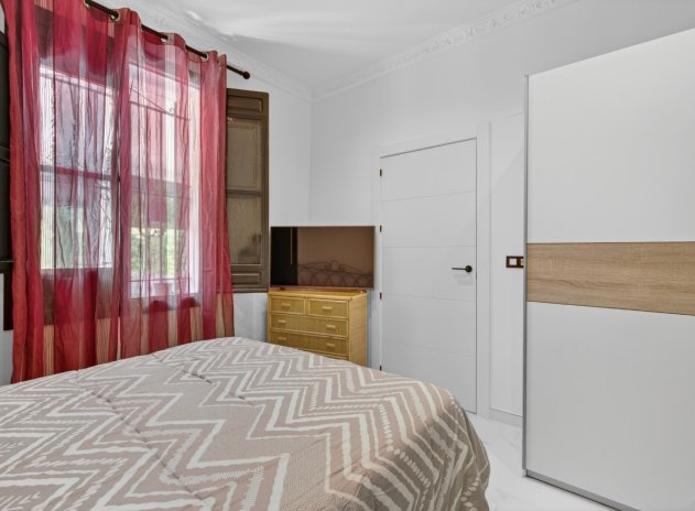 Herverkoop - Villa - El Altet - San Francisco de Asis