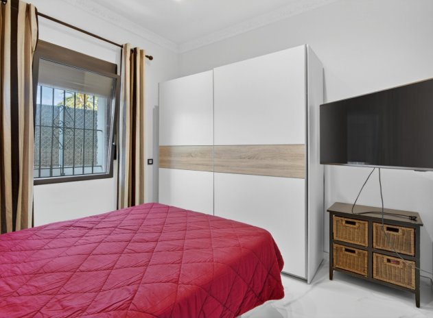 Herverkoop - Villa - El Altet - San Francisco de Asis