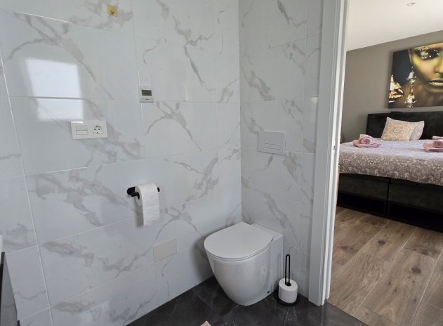 Herverkoop - Villa - Los Montesinos