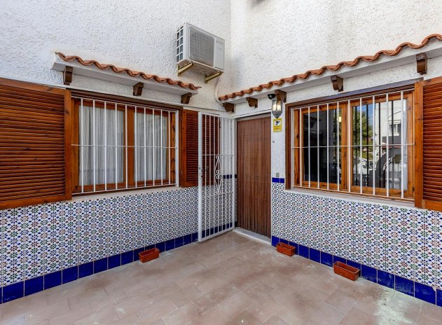 Herverkoop - Rijwoning - Torrevieja - Calas blanca