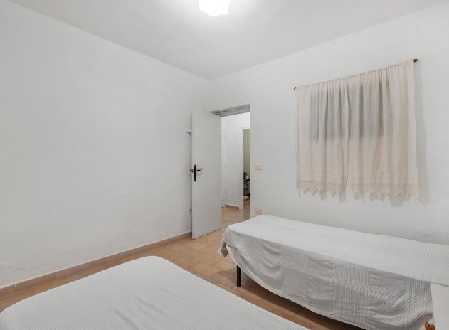 Herverkoop - Rijwoning - Torrevieja - Calas blanca