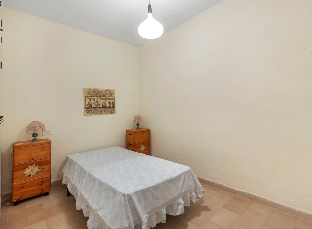 Herverkoop - Rijwoning - Torrevieja - Calas blanca