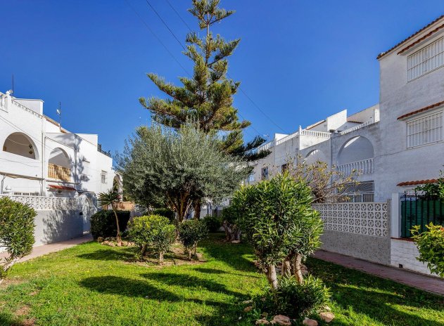 Herverkoop - Rijwoning - Torrevieja - Calas blanca