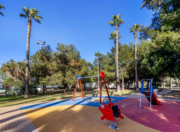 Herverkoop - Rijwoning - Torrevieja - Calas blanca