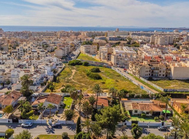 Herverkoop - Rijwoning - Torrevieja - Calas blanca