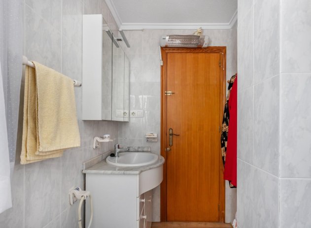 Herverkoop - Appartement - Torrevieja - Playa del Cura