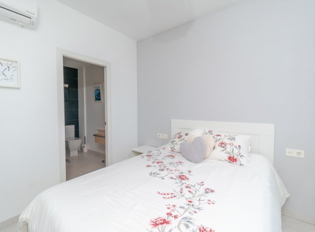 Wiederverkauf - Wohnung - La Zenia