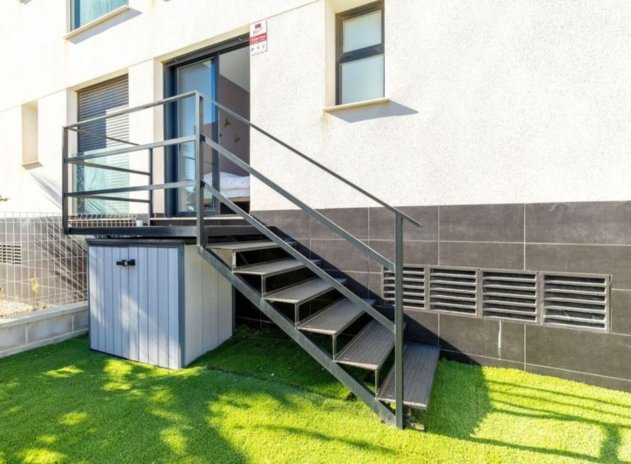 Wiederverkauf - Wohnung - Orihuela Costa - Villamartín