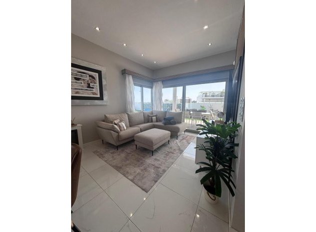 Wiederverkauf - Villa - Villamartin - PAU 8