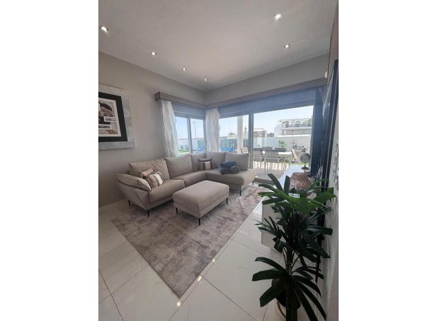 Wiederverkauf - Villa - Villamartin - PAU 8