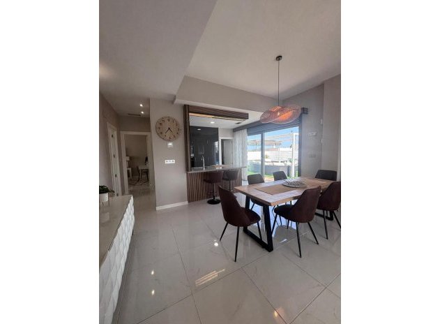 Wiederverkauf - Villa - Villamartin - PAU 8