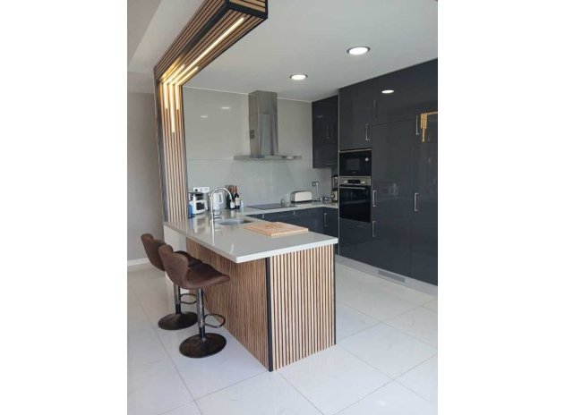 Wiederverkauf - Villa - Villamartin - PAU 8