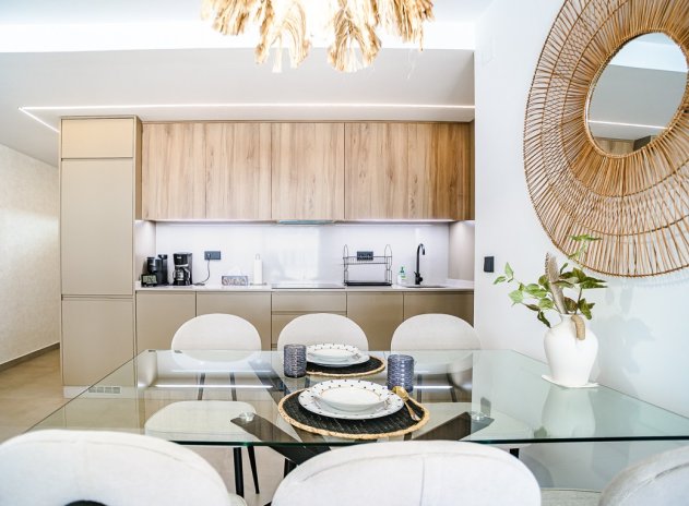 Reventa - Apartamento / Piso - Torrevieja - Acequion