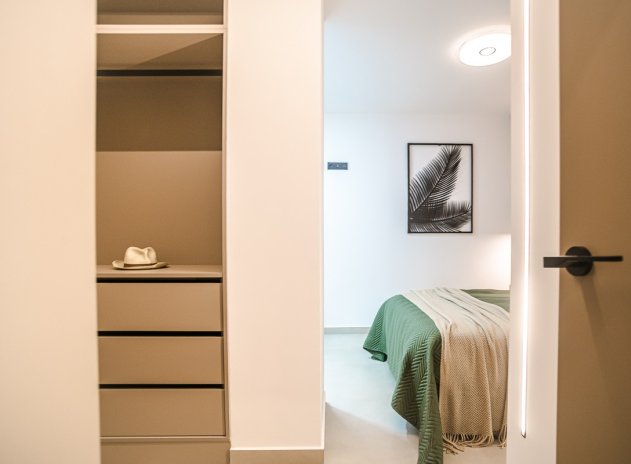 Reventa - Apartamento / Piso - Torrevieja - Acequion