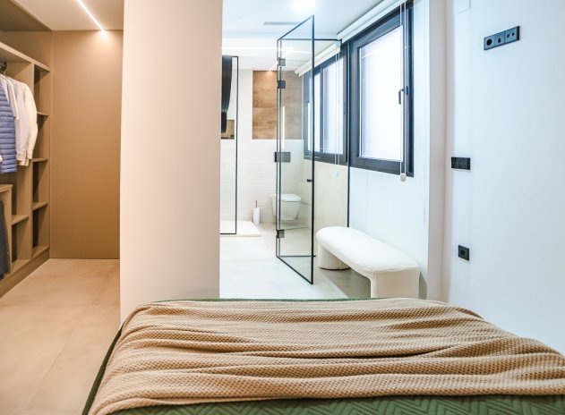 Reventa - Apartamento / Piso - Torrevieja - Acequion