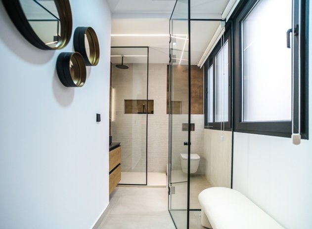 Reventa - Apartamento / Piso - Torrevieja - Acequion