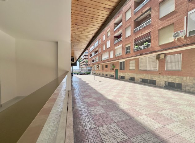 Herverkoop - Appartement - Torrevieja - Acequion