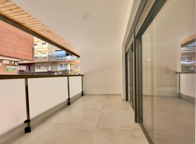 Herverkoop - Appartement - Torrevieja - Acequion