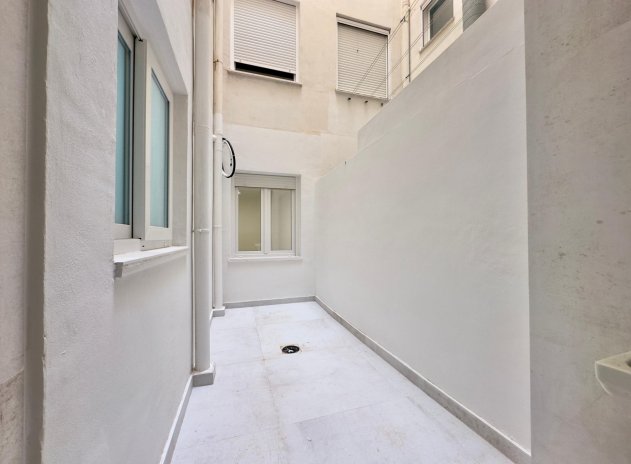 Herverkoop - Appartement - Torrevieja - Acequion