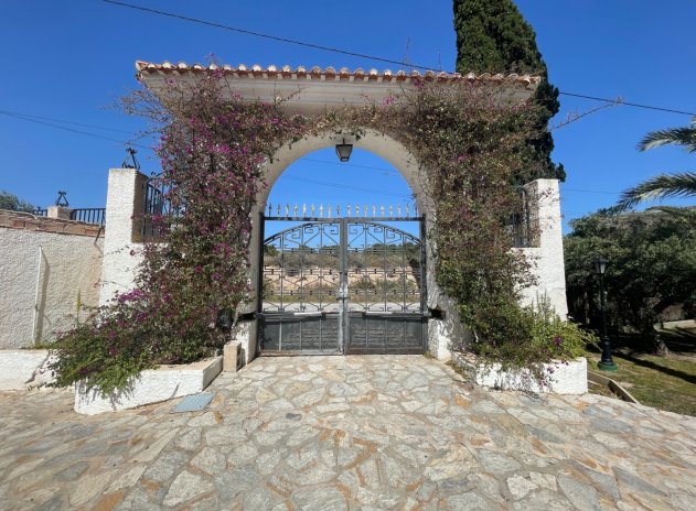 Revente - Finca / Maison Rurale - Elda