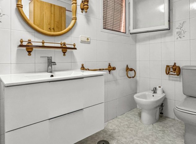 Herverkoop - Appartement - Torrevieja - Playa de los Locos