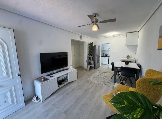 Herverkoop - Appartement - Torrevieja - La Siesta