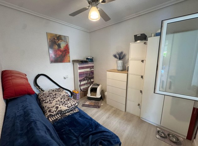 Herverkoop - Appartement - Torrevieja - La Siesta