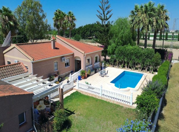 Herverkoop - Finca / Plattelands Woning - Daya Vieja