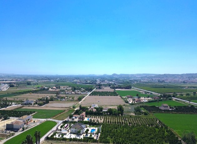 Herverkoop - Finca / Plattelands Woning - Daya Vieja