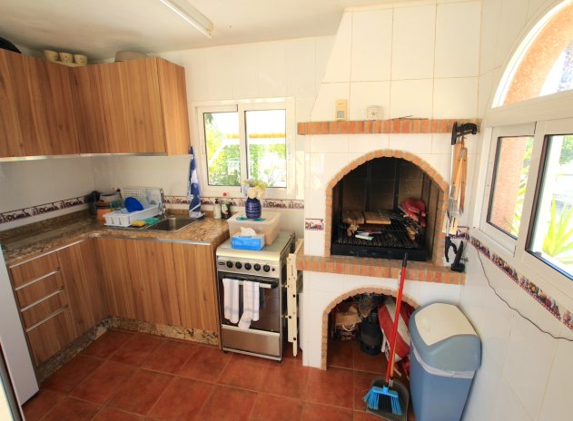 Herverkoop - Finca / Plattelands Woning - Daya Vieja