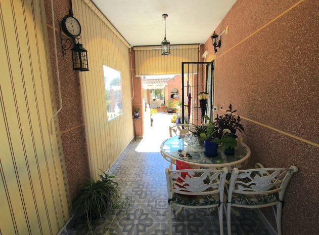 Herverkoop - Finca / Plattelands Woning - Daya Vieja
