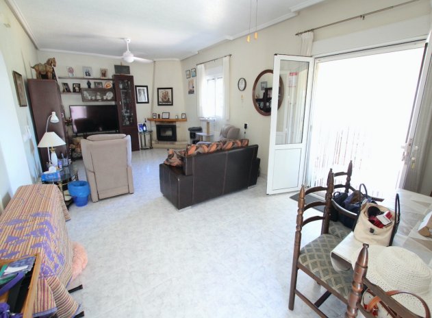 Herverkoop - Finca / Plattelands Woning - Daya Vieja