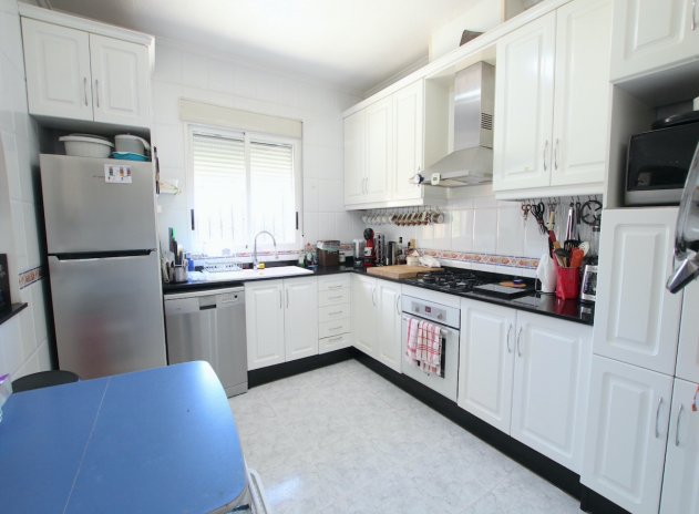 Herverkoop - Finca / Plattelands Woning - Daya Vieja