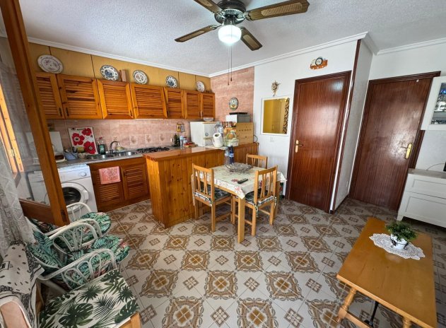 Herverkoop - Appartement - Torrevieja - Playa de los Naufragos