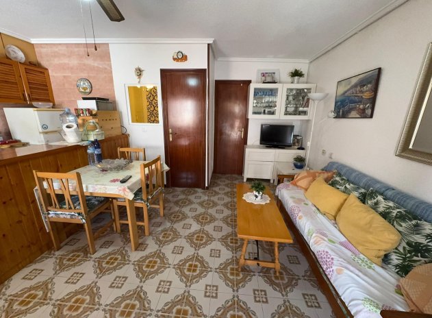 Herverkoop - Appartement - Torrevieja - Playa de los Naufragos